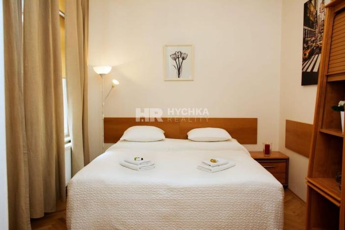 Pronájem bytu 2+kk, Praha - Nové Město, Mikulandská, 65 m2