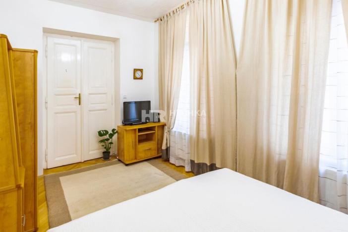 Pronájem bytu 2+kk, Praha - Nové Město, Mikulandská, 65 m2