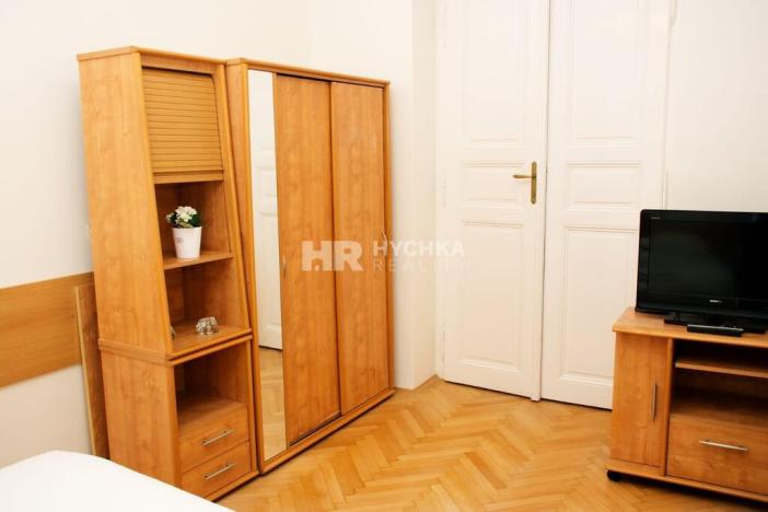 Pronájem bytu 2+kk, Praha - Nové Město, Mikulandská, 65 m2