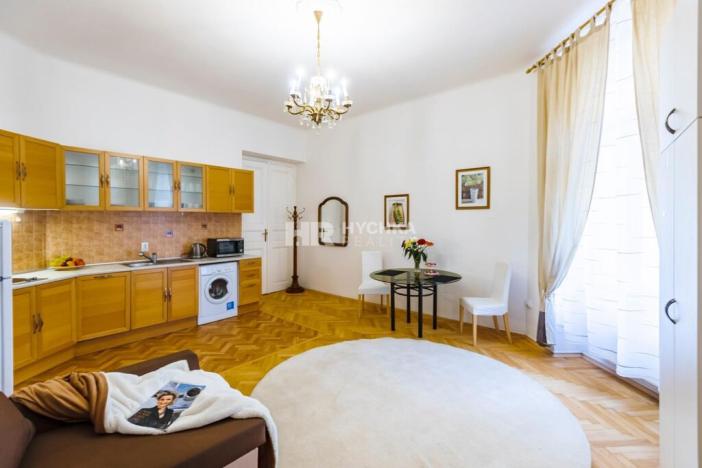 Pronájem bytu 2+kk, Praha - Nové Město, Mikulandská, 65 m2