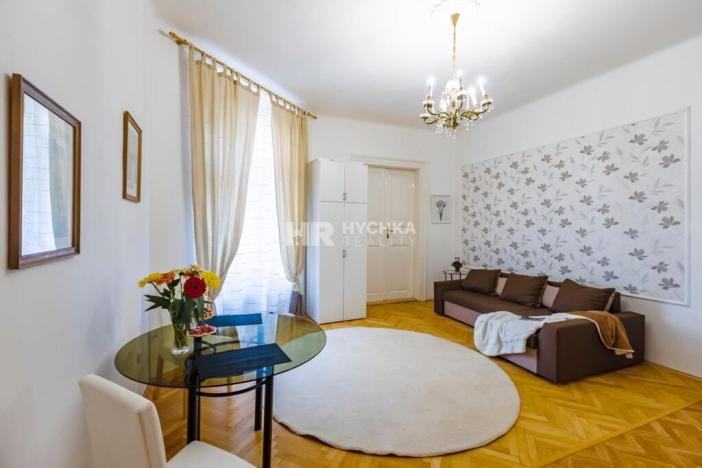 Pronájem bytu 2+kk, Praha - Nové Město, Mikulandská, 65 m2