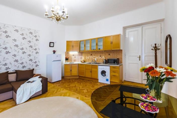 Pronájem bytu 2+kk, Praha - Nové Město, Mikulandská, 65 m2