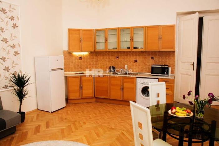 Pronájem bytu 2+kk, Praha - Nové Město, Mikulandská, 65 m2