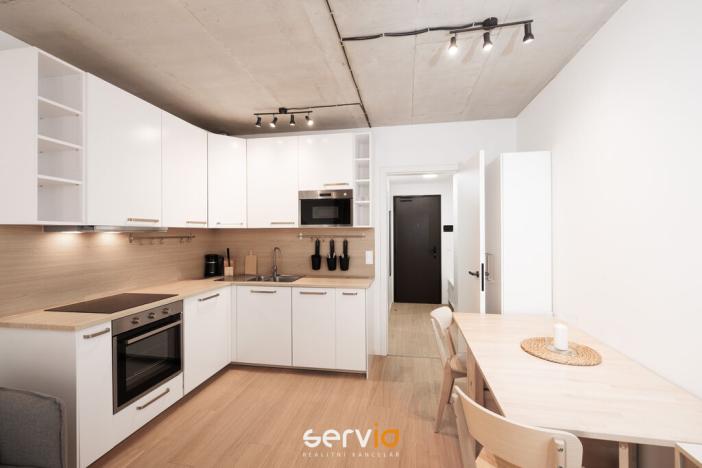 Pronájem bytu 1+kk, Brno, Bratislavská, 26 m2