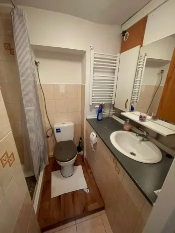 Pronájem bytu 1+kk, Třebotov, Karlštejnská, 30 m2