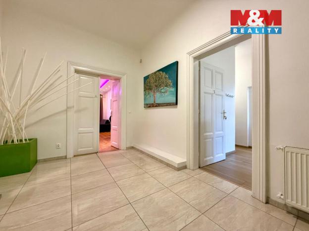 Prodej bytu 3+1, Praha, Dlážděná, 145 m2