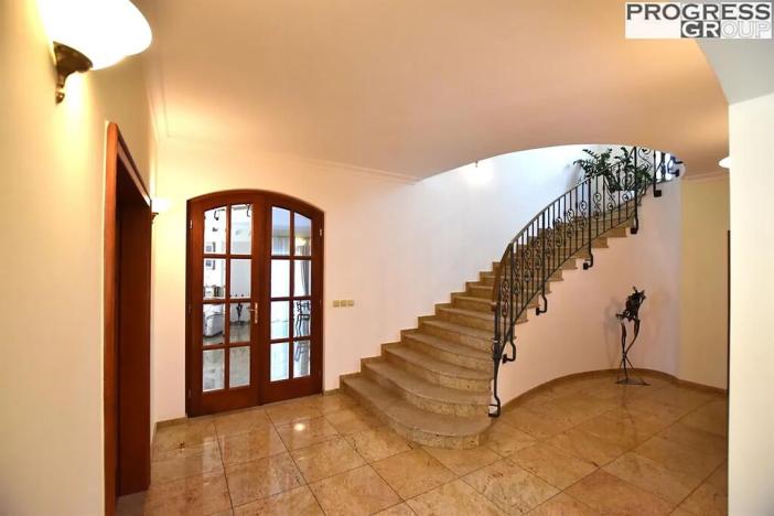 Prodej rodinného domu, Průhonice, Polní, 510 m2