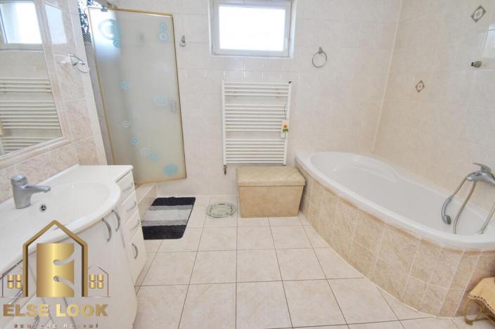 Prodej ubytování, Jeníkovice, 228 m2