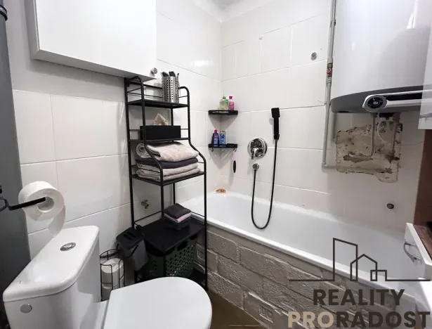 Prodej rodinného domu, Kuchařovice, Znojemská, 160 m2