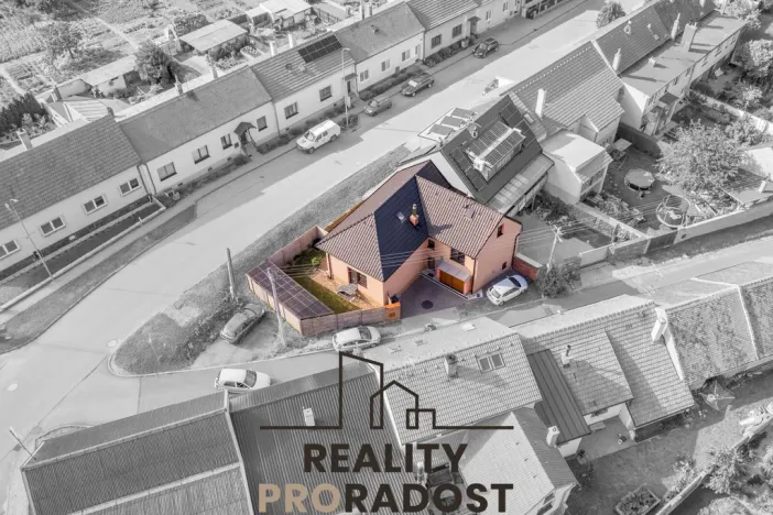 Prodej rodinného domu, Kuchařovice, Znojemská, 160 m2