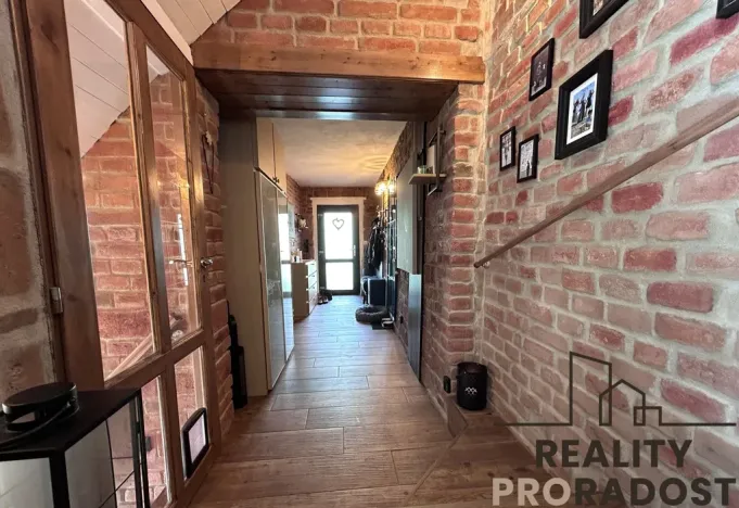 Prodej rodinného domu, Kuchařovice, Znojemská, 160 m2
