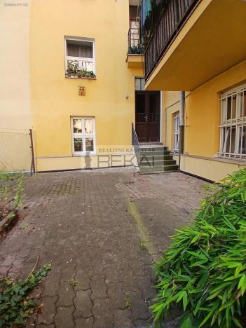 Pronájem bytu 1+kk, Praha - Košíře, Musílkova, 17 m2