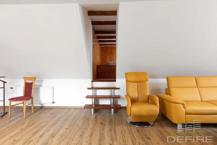 Prodej komerční nemovitosti, Praha - Újezd nad Lesy, Starokolínská, 510 m2