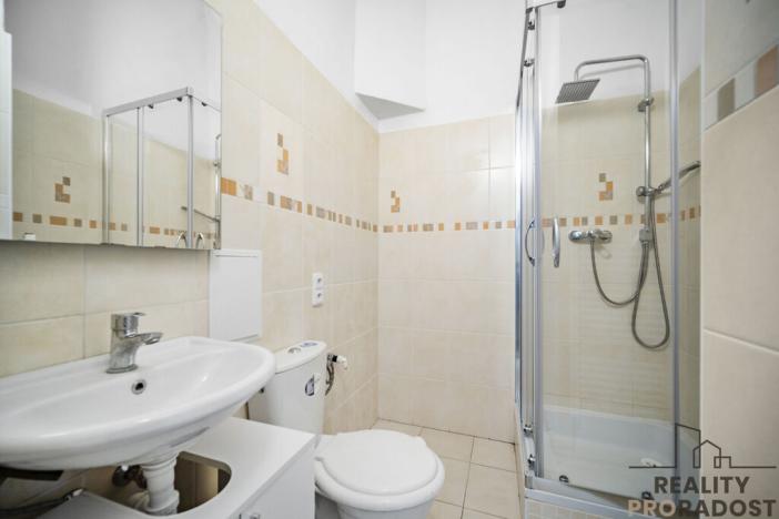 Pronájem bytu 2+kk, Pardubice, Smilova, 48 m2