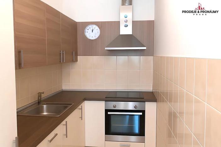 Prodej bytu 2+kk, Praha - Stodůlky, Nárožní, 52 m2