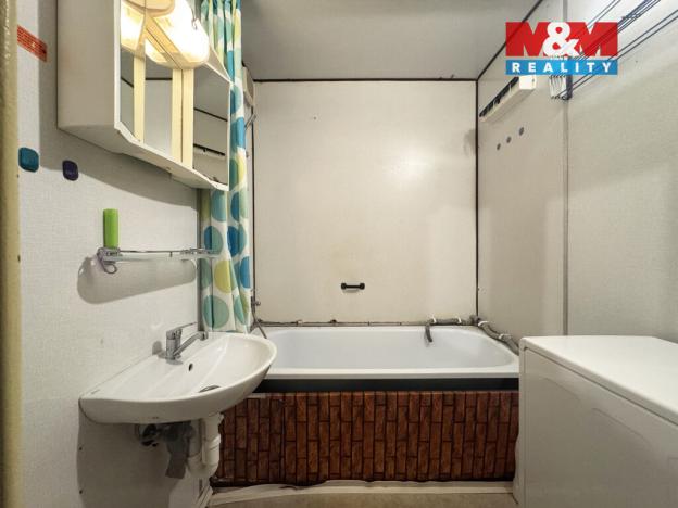 Prodej bytu 4+1, Karlovy Vary, nábřeží Jana Palacha, 128 m2