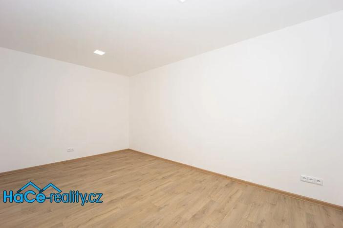 Pronájem bytu 2+kk, Kvasiny, 58 m2