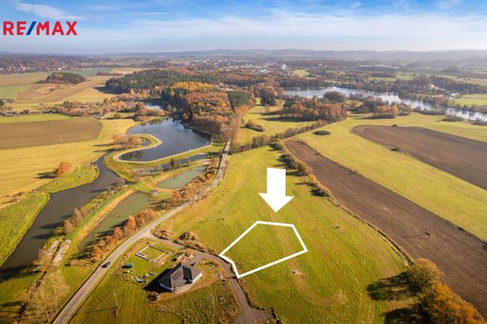 Prodej pozemku pro bydlení, Hajany, 1824 m2