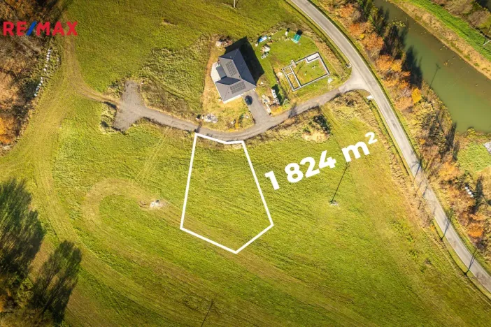 Prodej pozemku pro bydlení, Hajany, 1824 m2