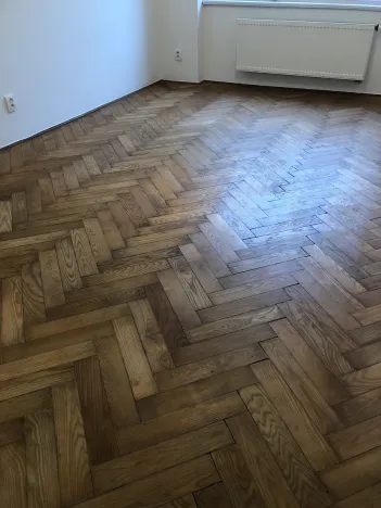 Pronájem bytu 2+kk, Praha - Vršovice, Petrohradská, 57 m2