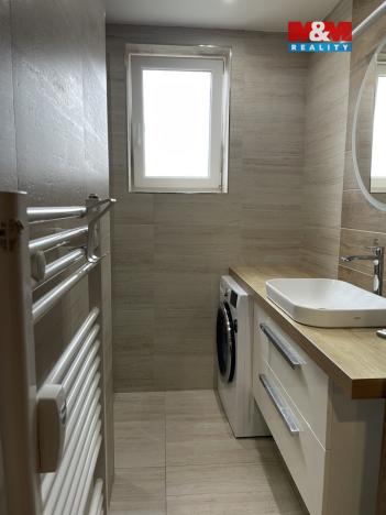 Prodej bytu 3+kk, Olomouc - Nedvězí, Jilemnického, 72 m2