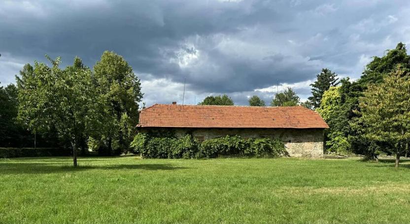 Prodej rodinného domu, Střítež, 425 m2