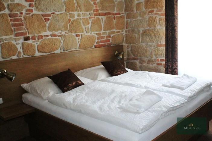 Pronájem bytu 2+kk, Plzeň, Na Roudné, 46 m2