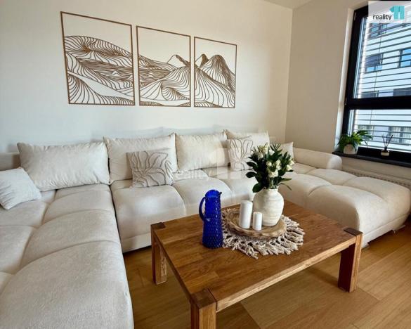 Prodej bytu 2+kk, Praha - Malešice, Azzoniho, 113 m2