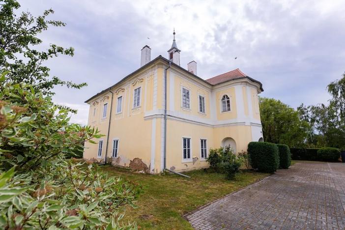 Prodej domu, Hlízov, 593 m2