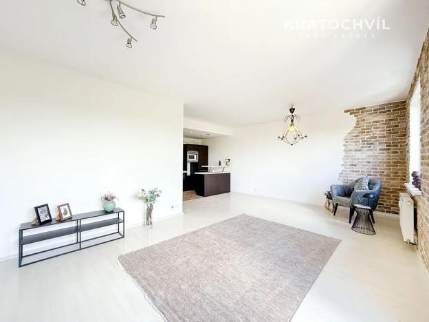 Prodej bytu 3+kk, Vestec, U Strouhy, 66 m2