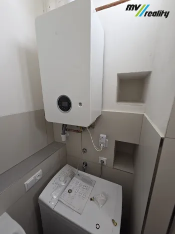 Pronájem bytu 3+kk, Praha - Holešovice, Na Maninách, 70 m2