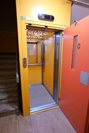 Prodej bytu 3+1, Olomouc, Lužická, 74 m2