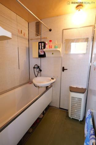 Prodej bytu 3+1, Olomouc, Lužická, 74 m2