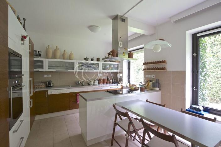 Pronájem rodinného domu, Praha - Kunratice, Ke hrádku, 417 m2