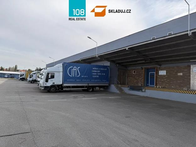Pronájem skladu, Hodonín, U Tirexu, 2100 m2