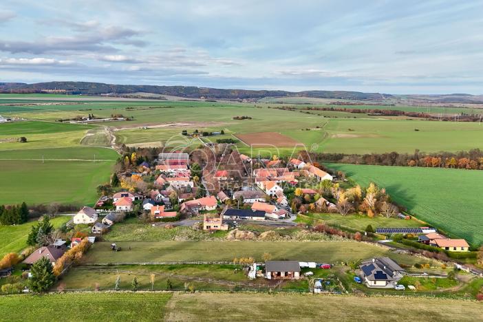 Prodej pozemku pro bydlení, Malá Hraštice, 859 m2