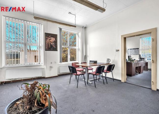 Pronájem skladu, Doubravice, 1280 m2