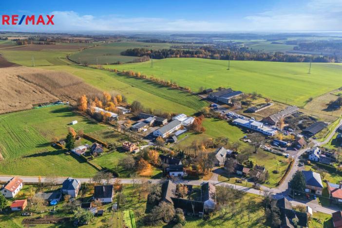 Pronájem skladu, Doubravice, 1380 m2