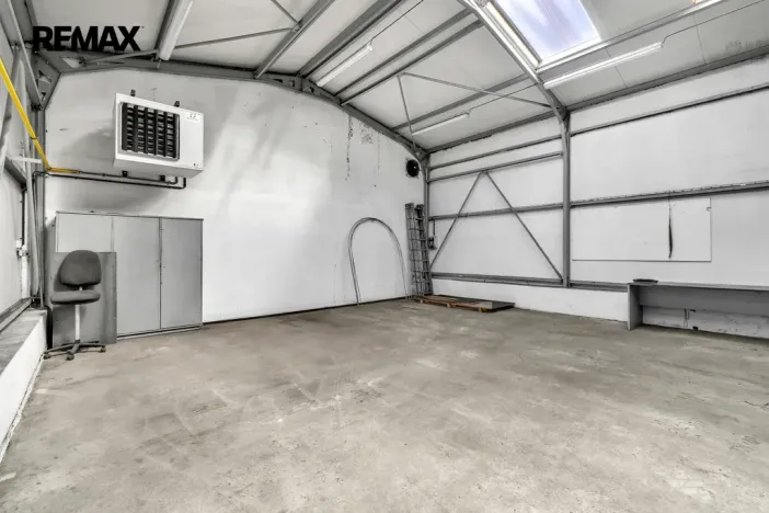 Pronájem skladu, Doubravice, 1380 m2