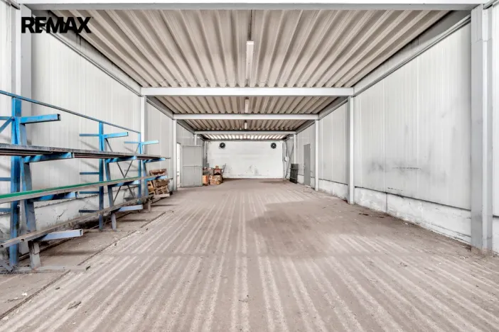 Pronájem skladu, Doubravice, 1380 m2