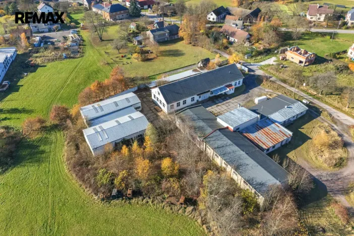 Pronájem skladu, Doubravice, 1380 m2