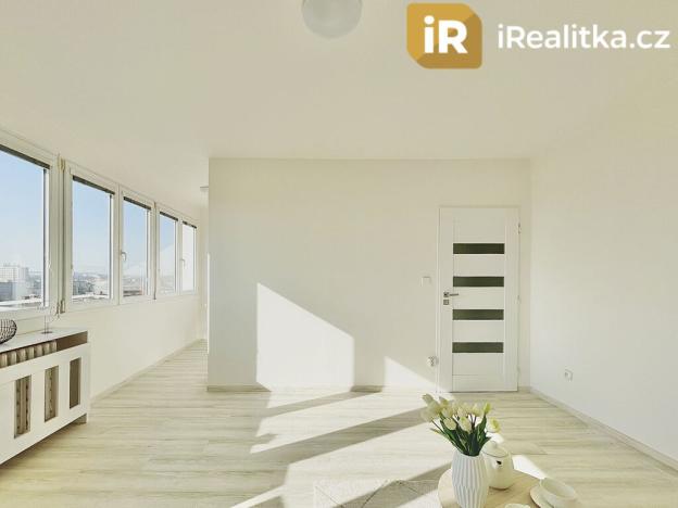 Prodej bytu 1+kk, Hradec Králové, Severní, 27 m2