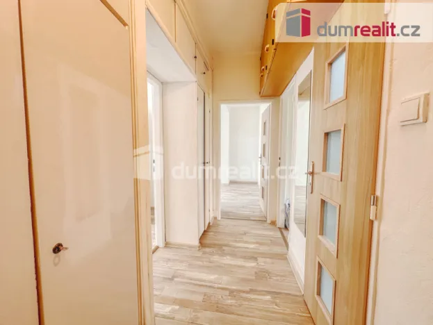 Pronájem bytu 3+1, Ústí nad Labem - Bukov, Dukelských hrdinů, 73 m2