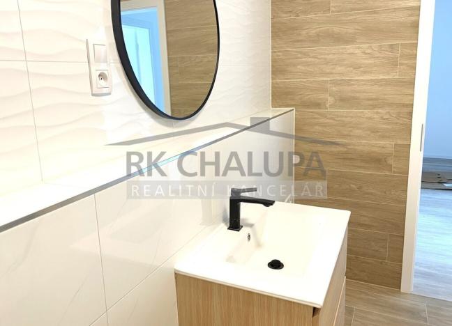 Pronájem bytu 2+kk, České Budějovice, U Branišovského lesa, 51 m2