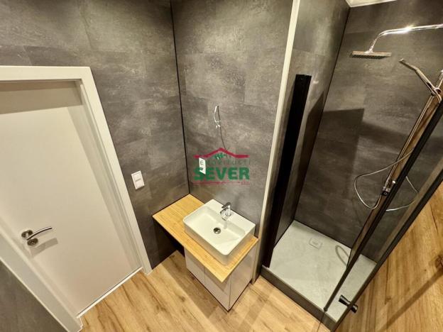 Prodej bytu 1+1, Ústí nad Labem - Severní Terasa, Šrámkova, 34 m2