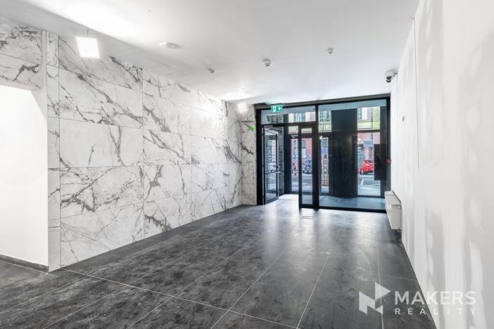 Pronájem kanceláře, Praha - Karlín, Thámova, 293 m2