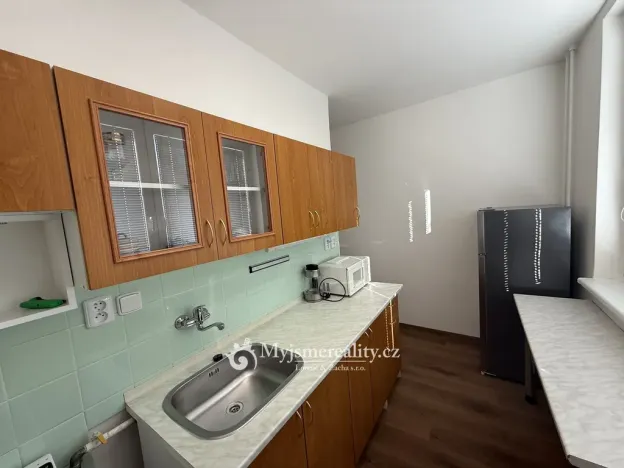 Pronájem bytu 1+1, Zlín, 32 m2