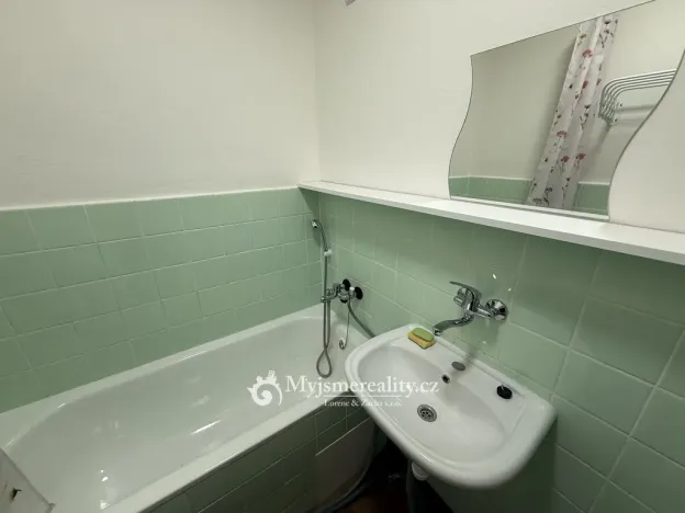 Pronájem bytu 1+1, Zlín, 32 m2