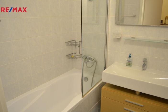 Pronájem bytu 3+kk, Nupaky, Průběžná, 69 m2