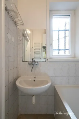 Pronájem bytu 2+1, Praha - Nusle, V podluží, 72 m2